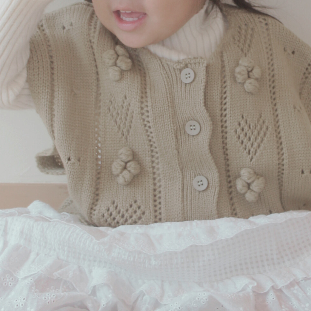 pon pon knit vest