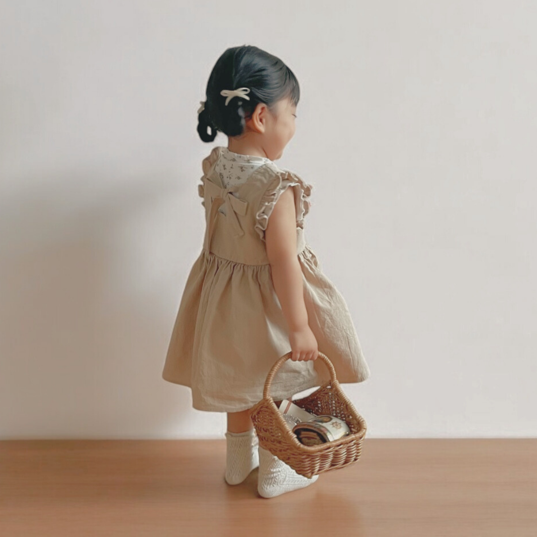 back ribbon dress