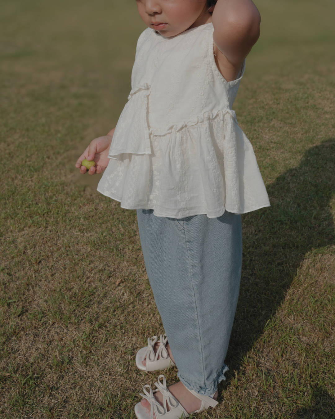 asymmetry frill shirt